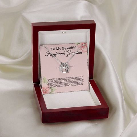 To My Beautiful Boyfriend's Grandma - Lucky Horseshoe Necklace